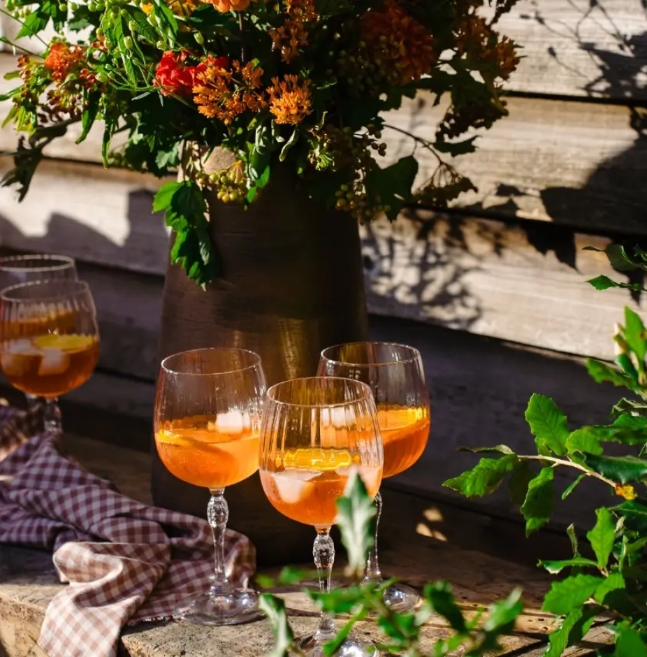 Apero tijdens teambuilding georganiseerd door Moments Mystiques.